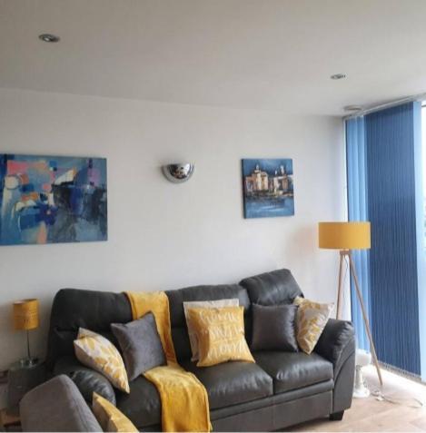 런던 Lovely Waterfront Flat Canary Wharf Excel Centre 아파트 외부 사진